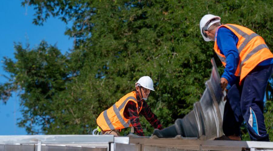 Roof maintenance in Lagrange, WY